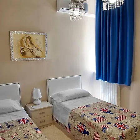 Quadrifoglio Bed and Breakfast Άντρια